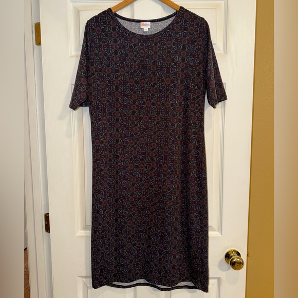 LuLaRoe Dresses & Skirts - LuLaRoe Black and Blue Patterned Midi Dress. EUC
